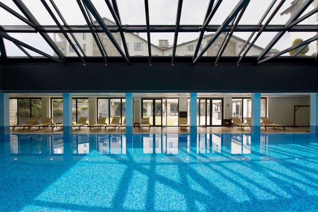 Luxury Penthouse With A Lavish Spa And 2 En-Suite Bedrooms Банско Екстериор снимка