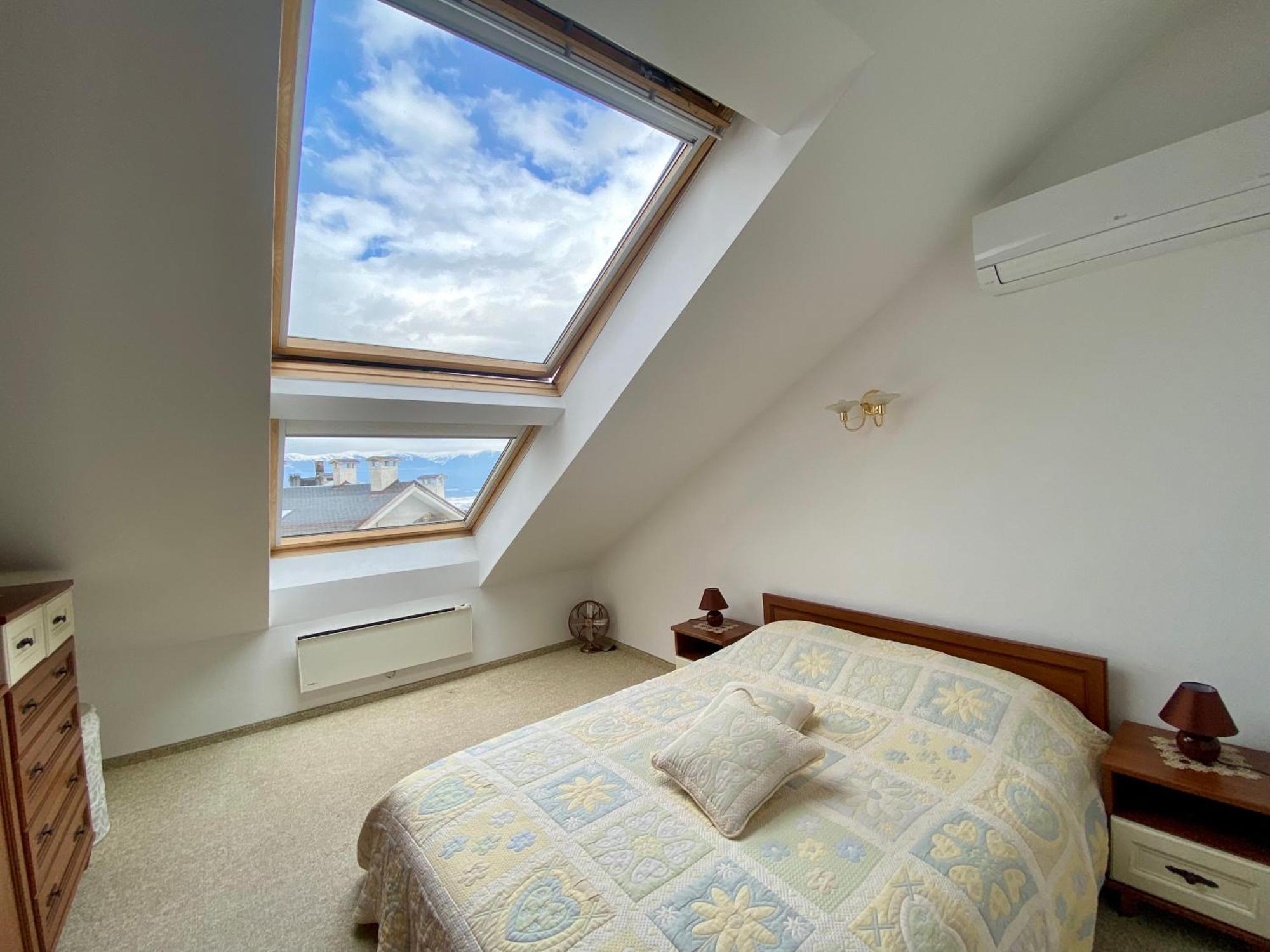Luxury Penthouse With A Lavish Spa And 2 En-Suite Bedrooms Банско Екстериор снимка